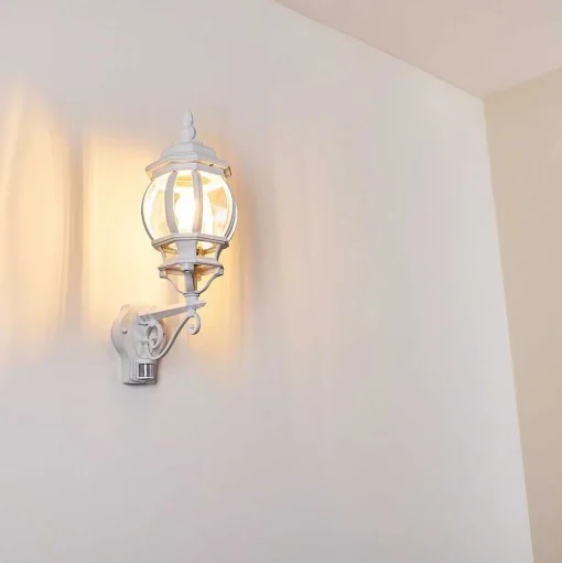 Applique Murale D'Exterieur Lentua Blanc, 1 Lumiere, Detecteur De Mouvement